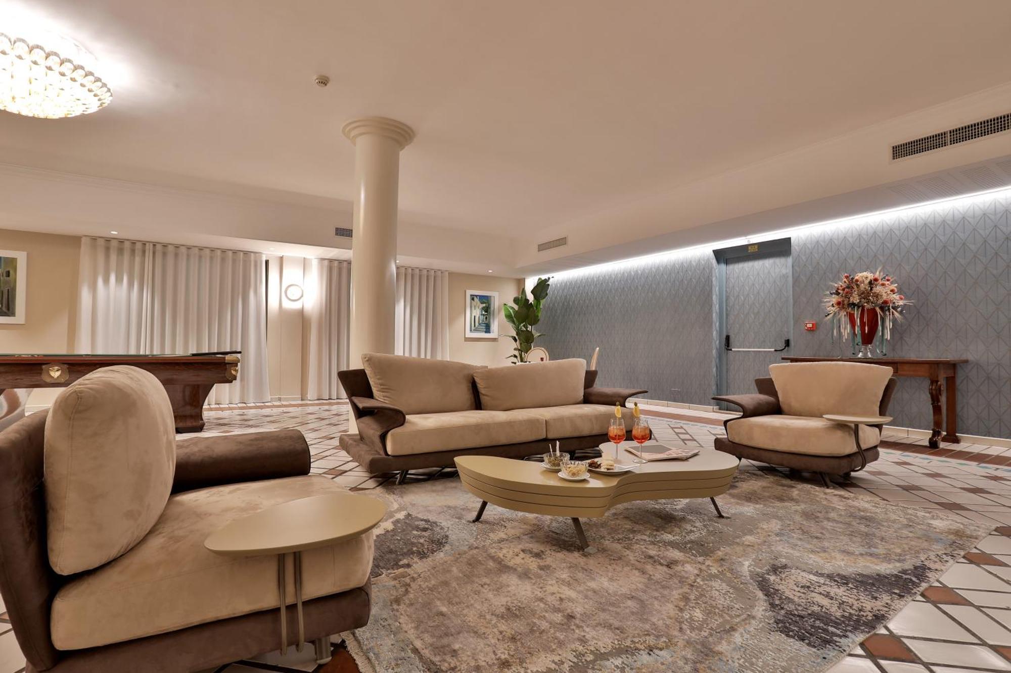 Hotel Hermitage Galatina Exterior photo