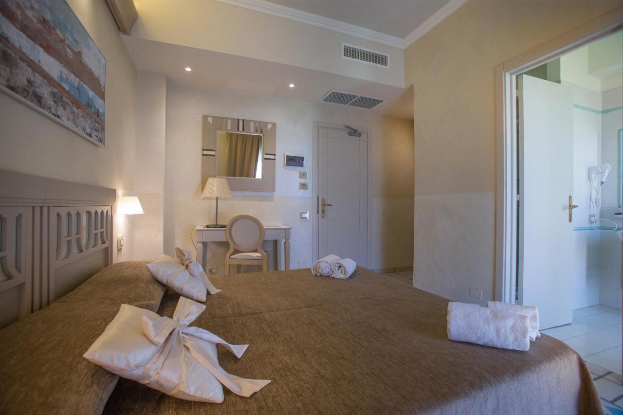 Hotel Hermitage Galatina Exterior photo